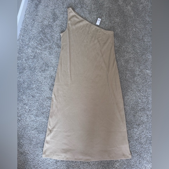 GAP Dresses & Skirts - NWT Gap Neutral One Shoulder Midi Ribbed Knit Dress, Size XL Tall